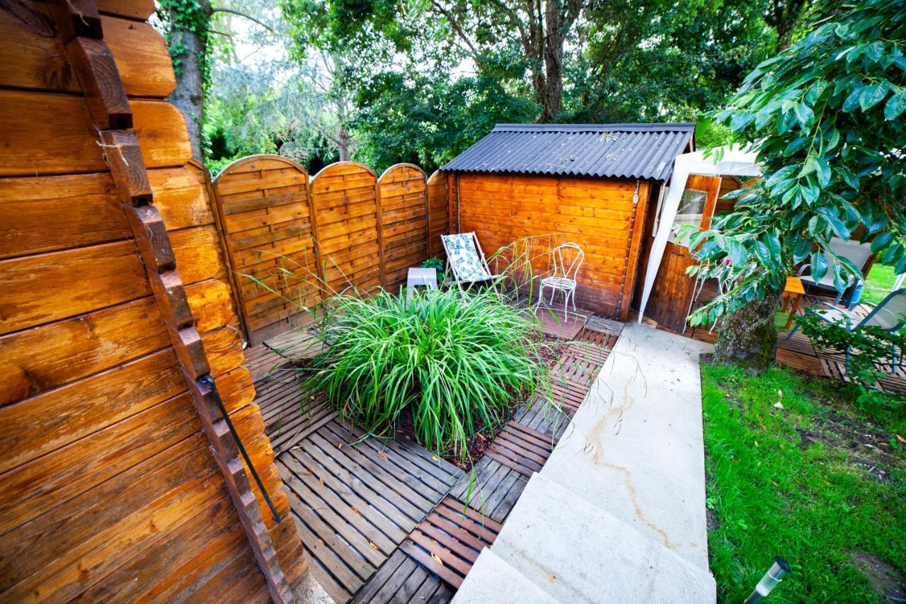 Apartmán Mirguet Au Jardin Saint-Elix-le-Chateau Exteriér fotografie