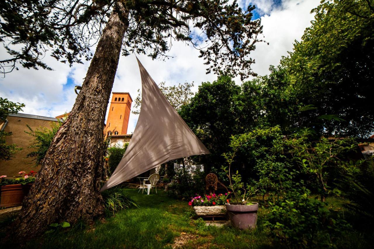 Apartmán Mirguet Au Jardin Saint-Elix-le-Chateau Exteriér fotografie