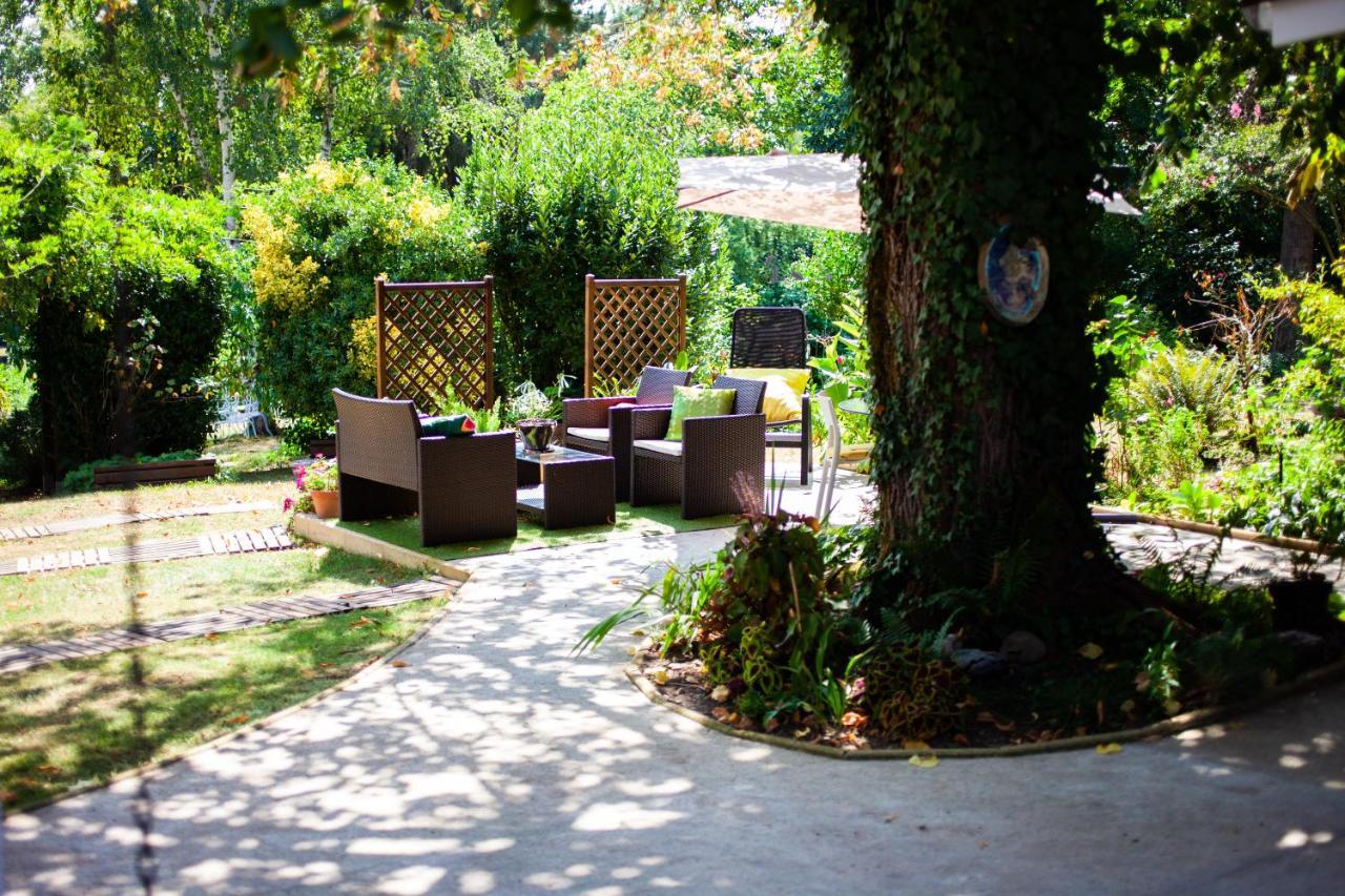 Apartmán Mirguet Au Jardin Saint-Elix-le-Chateau Exteriér fotografie