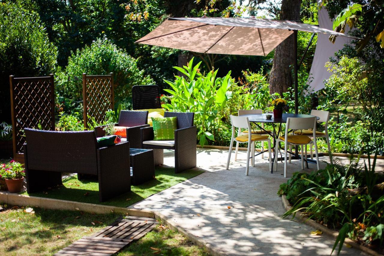 Apartmán Mirguet Au Jardin Saint-Elix-le-Chateau Exteriér fotografie